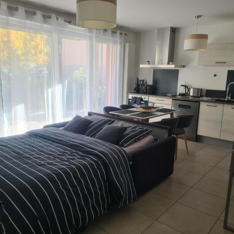 L'instant Léman - T2 3 étoiles à 5min de Thonon et Evian avec terrasse et jardin à 100m du lac - Appartement 1 Chambre - 8