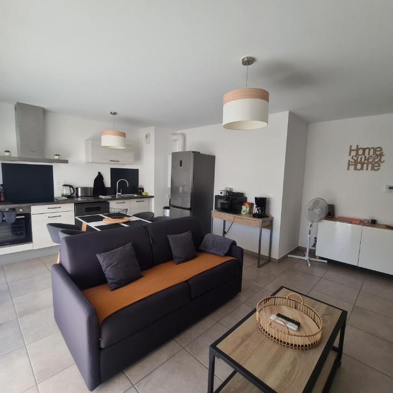 L'instant Léman - T2 3 étoiles à 5min de Thonon et Evian avec terrasse et jardin à 100m du lac - Appartement 1 Chambre - 5