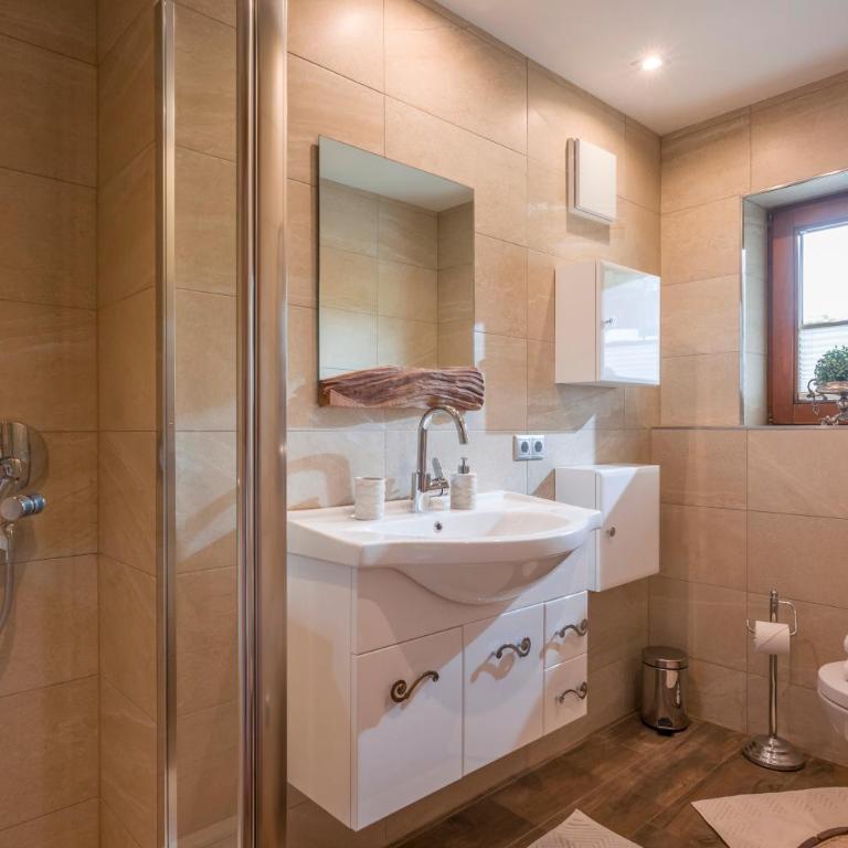 Ferienwohnung Lentner - Apartment mit 2 Schlafzimmern und Terrasse - 15