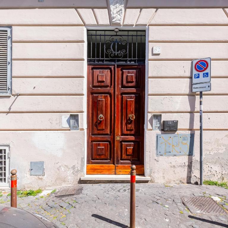 LuxurySistersHouse 2 min Colosseum - Appartamento con 2 Camere da Letto - 25