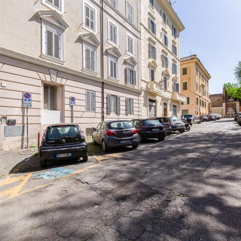 LuxurySistersHouse 2 min Colosseum - Appartamento con 2 Camere da Letto - 26