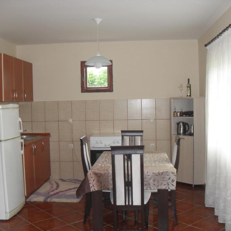 Guest House Baranin Pitomine - One-Bedroom Apartment - 10