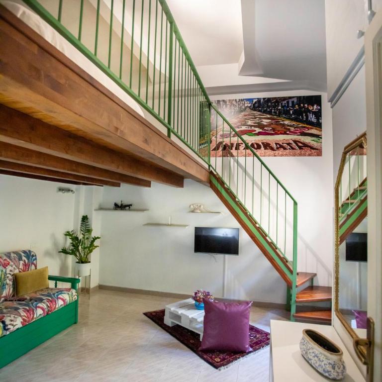 "Zigana" tra feste Siciliane - nel centro storico della città! - Casa con 3 Camere da Letto - 7
