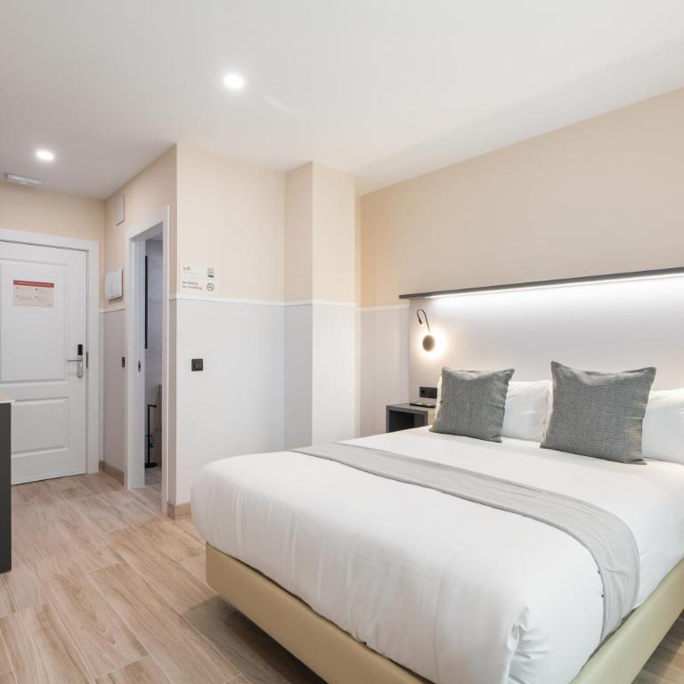 Dobo Madrid Molins - Small Double Room - 8