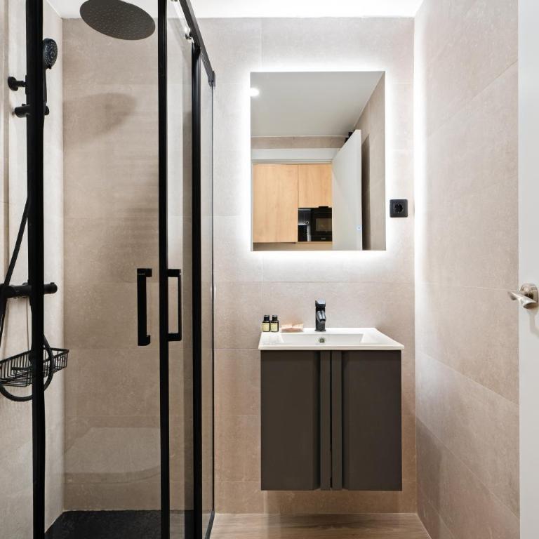 Dobo Madrid Molins - Small Double Room - 5