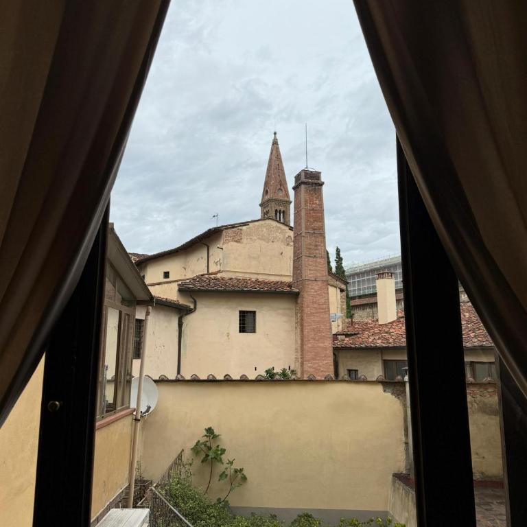 Residenza la Scala - Ampia Camera Matrimoniale/Doppia con Letti Singoli - 1