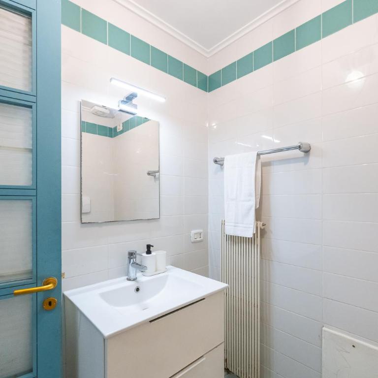 Duomo Flat Napoli - Appartamento con 2 Camere da Letto - 29