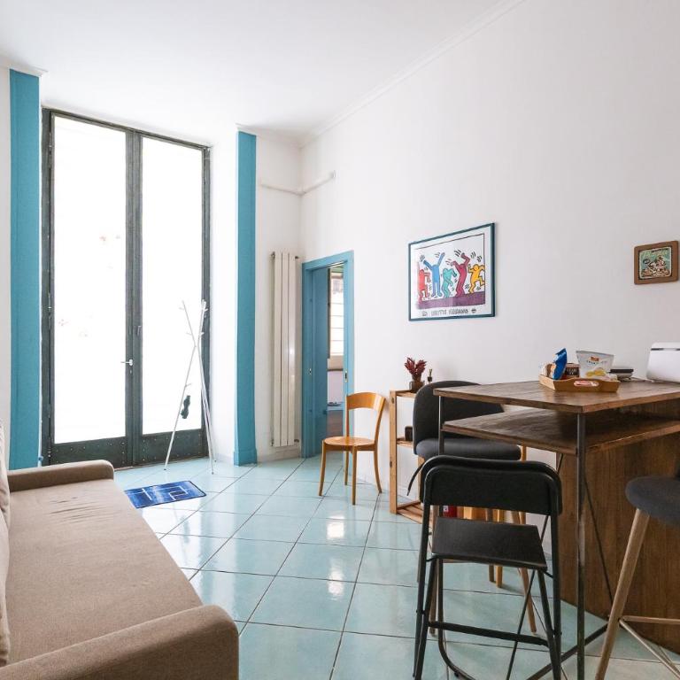 Duomo Flat Napoli - Appartamento con 2 Camere da Letto - 37