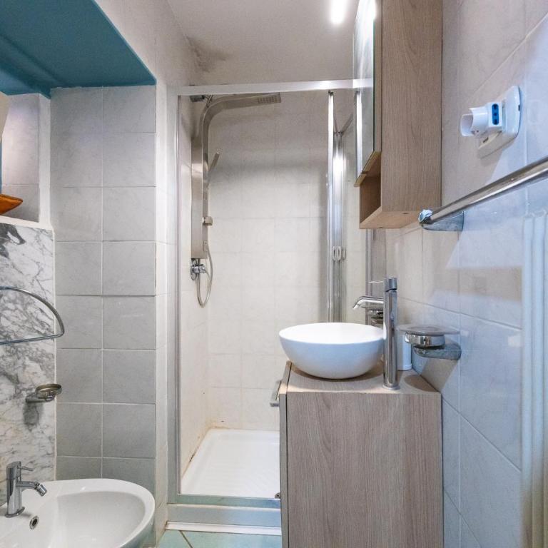 Duomo Flat Napoli - Appartamento con 2 Camere da Letto - 21