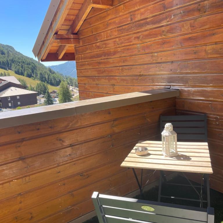 Appartement 35 m2 4p proche des pistes de ski la foux d Allos Avec piscine chauffée saison été et wifi - Appartement 2 Chambres - 12