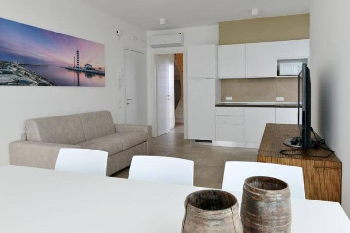 Attico 6 posti letto Zona Piazza Aurora 280m dal mare - Appartamento Attico - 10