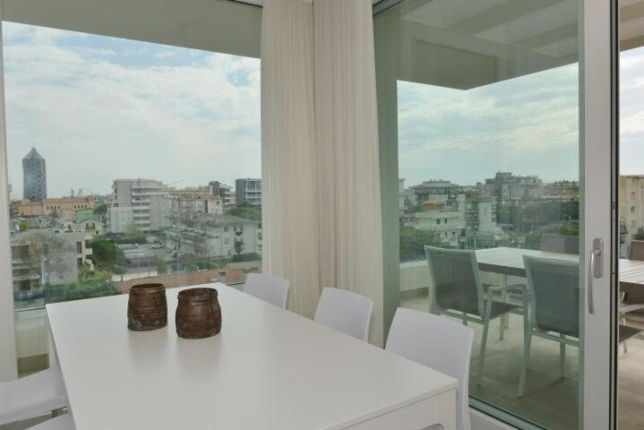 Attico 6 posti letto Zona Piazza Aurora 280m dal mare - Appartamento Attico - 6