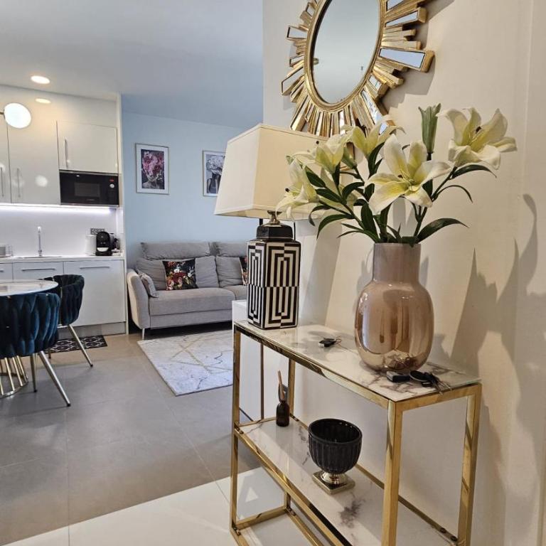 Intempo Apartment 13E by VivaMar - Apartamento de 2 dormitorios - 1