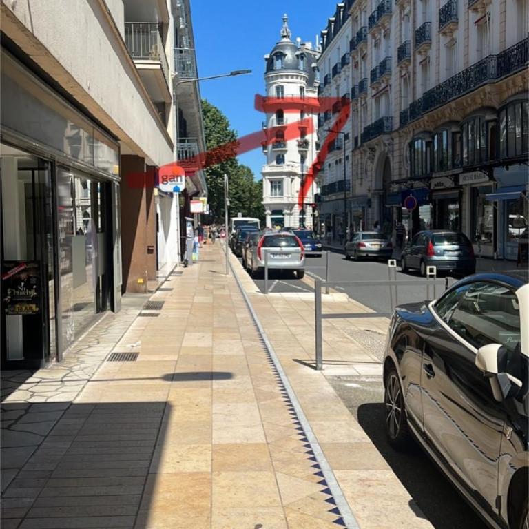 LE SPLENDID - Hypercentre - Proche Opéra & Parcs - Thermes - Appartement 1 Chambre - 39