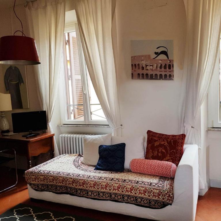 House of Marzia #6000rome - One-Bedroom Apartment - 12
