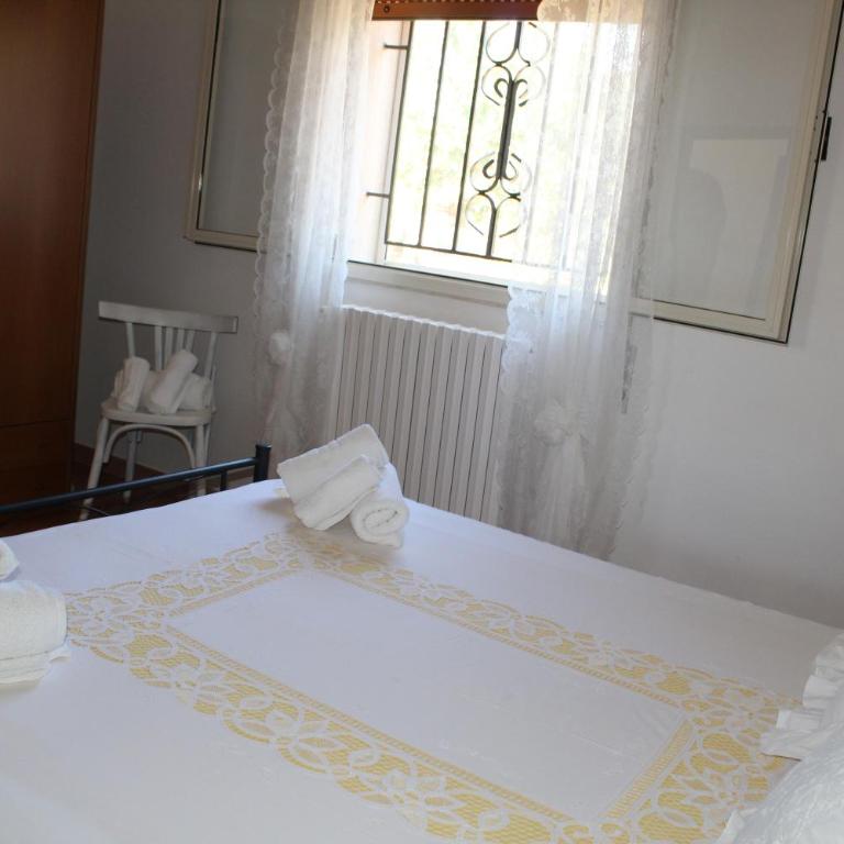 Trullo Elisabetta - Three-Bedroom House - 23