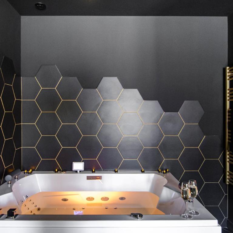 Suite Balneo Hammam Noire et Or - Apartamento de 1 dormitorio - 9