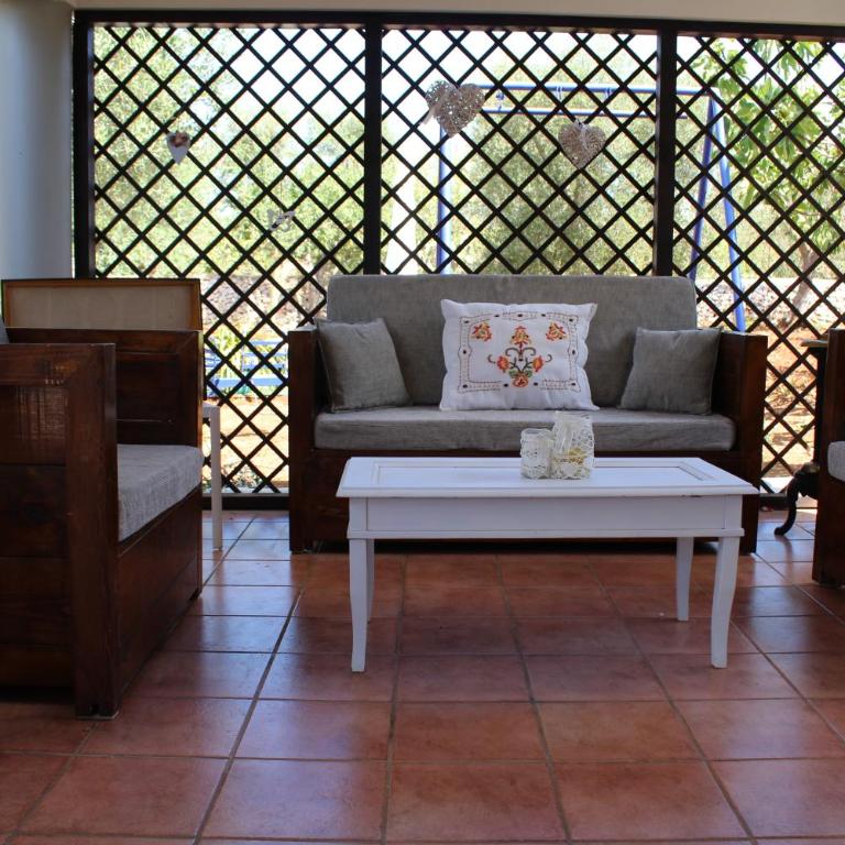 Trullo Elisabetta - Three-Bedroom House - 9