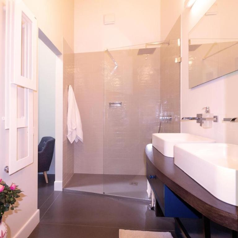 Big apartment with private courtyard - Appartamento con 2 Camere da Letto - 9