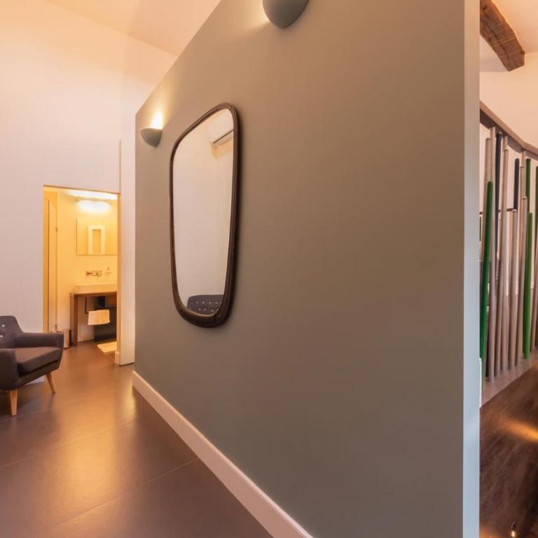 Big apartment with private courtyard - Appartamento con 2 Camere da Letto - 15