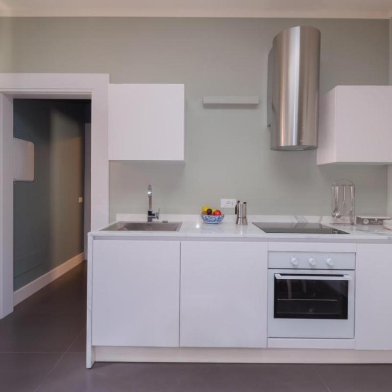 Big apartment with private courtyard - Appartamento con 2 Camere da Letto - 17