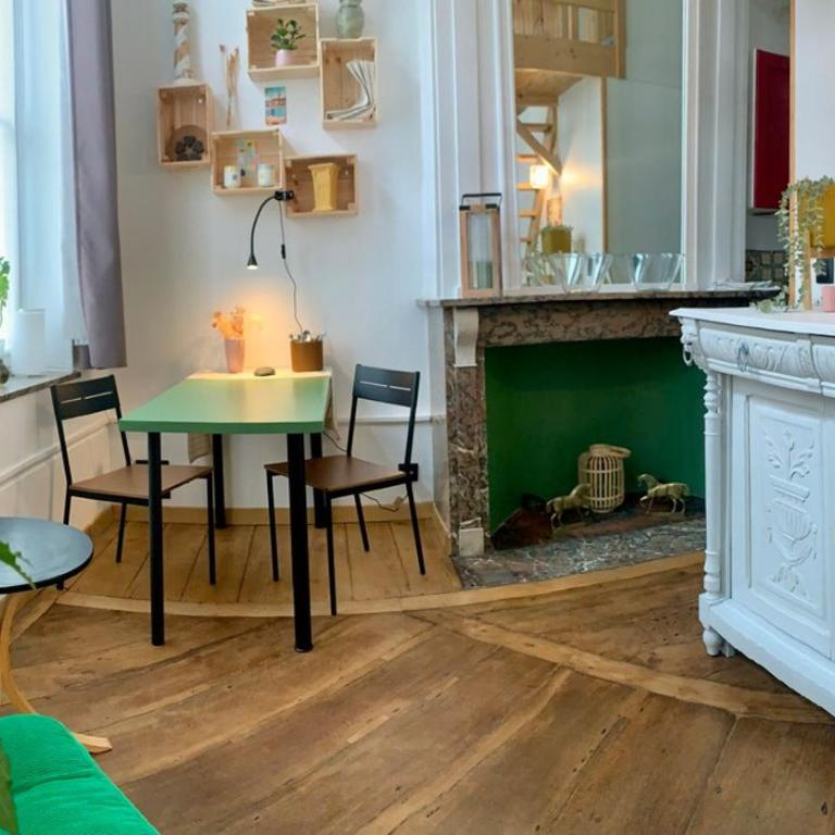 Studio with mezzanine - Apartamento de 1 dormitorio - 2