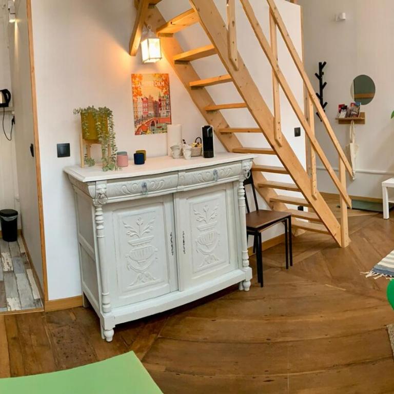 Studio with mezzanine - Apartamento de 1 dormitorio - 4