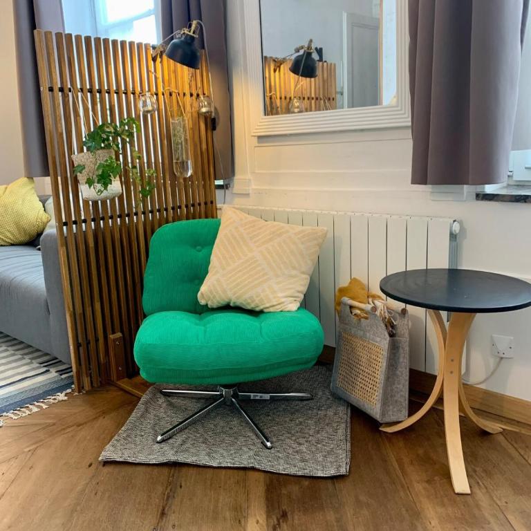 Studio with mezzanine - Apartamento de 1 dormitorio - 11