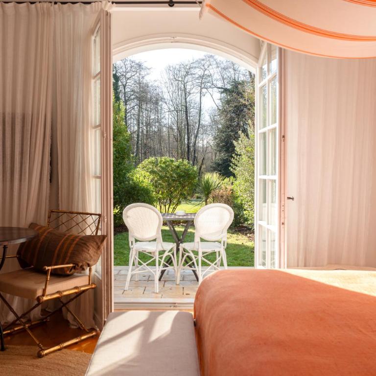 Brindos, Lac & Château - Relais & Châteaux - Anglet Biarritz - Chambre Double Deluxe - Vue sur Jardin - 3