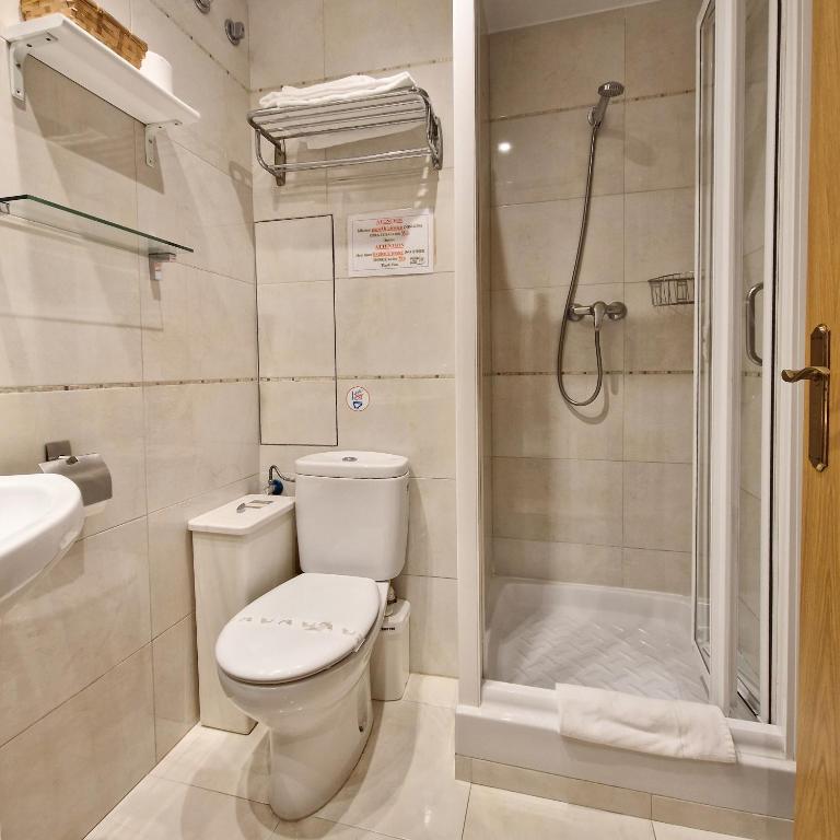 Hostal Meson Del Barro - Alojamientos Pamplona - Habitación Individual - 11