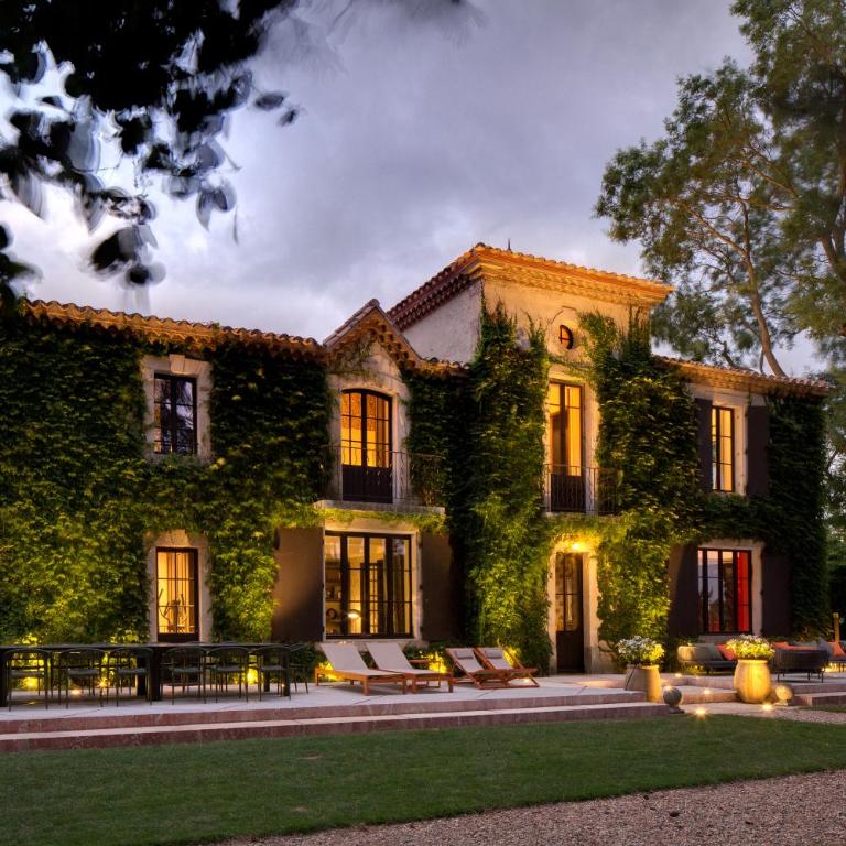 Domaine de la JASSO, Demeure de grand luxe au pied de la Cité de Carcassonne, piscines et parc animalier - Ferienhaus - 2