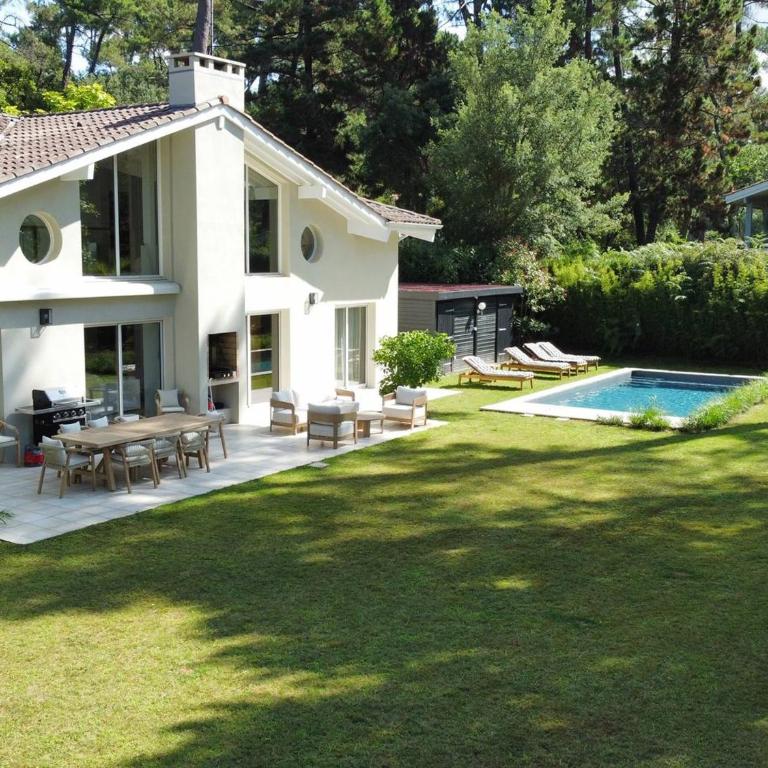 Spacieuse Villa à Hossegor Avec Piscine Chauffée - Villa mit 3 Schlafzimmern - 1