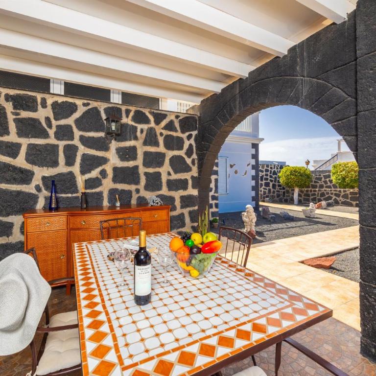 Villa Vista Callao - Four-Bedroom Villa - 33