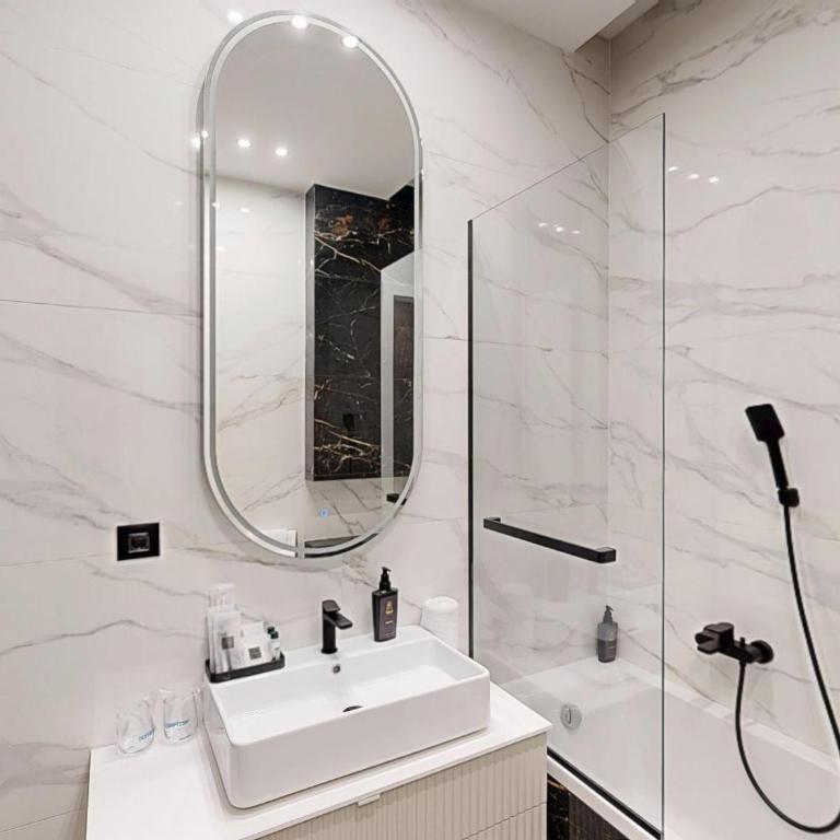 Ideal Apartments - Deluxe Apartment with Large Outdoor Terrace - 9