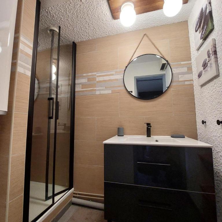 Studio 4 pers, au pied des pistes avec balcon - FR-1-516-81 - Estudio - 8