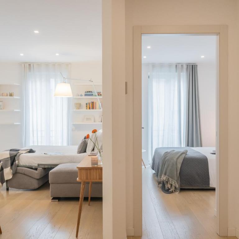 Central White Apartment by Rent All Como - Appartamento - 32