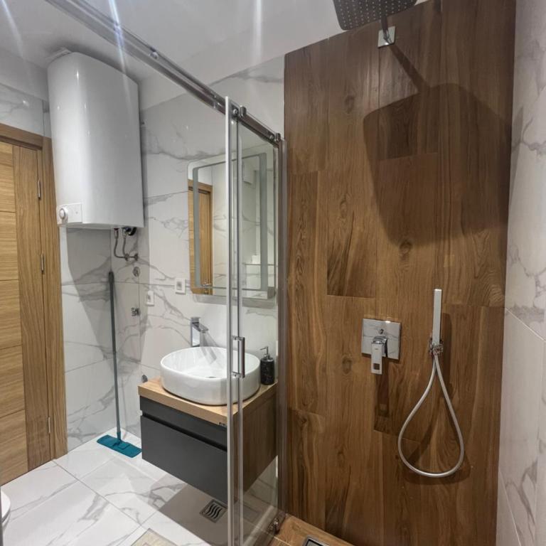 Mitra Apartmani - One-Bedroom Apartment - 10