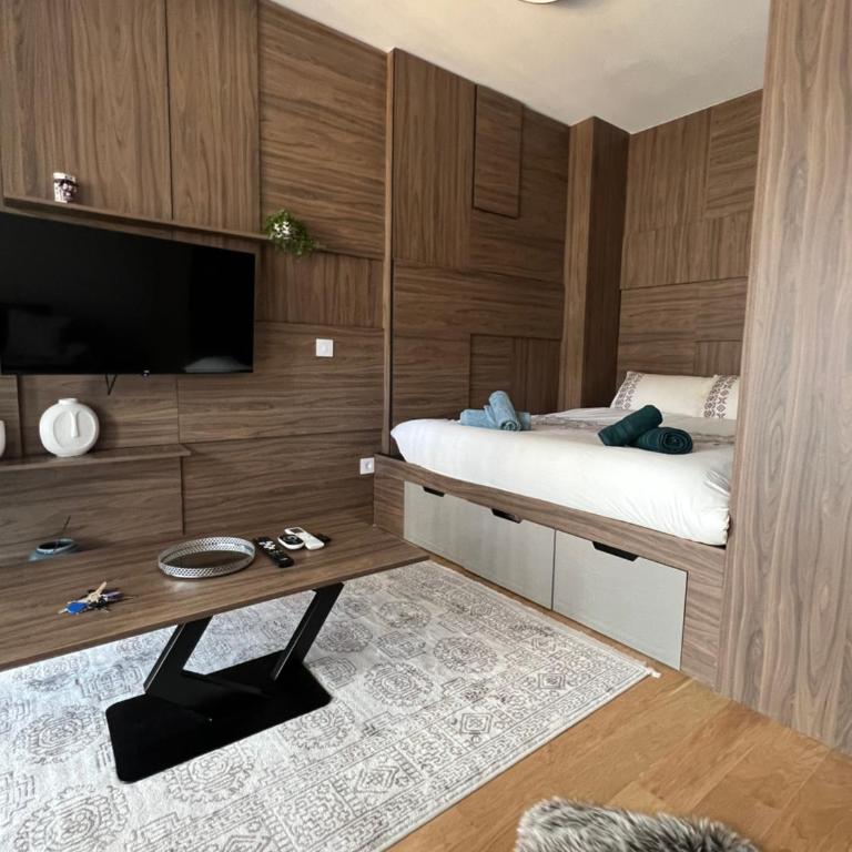 Mitra Apartmani - One-Bedroom Apartment - 11