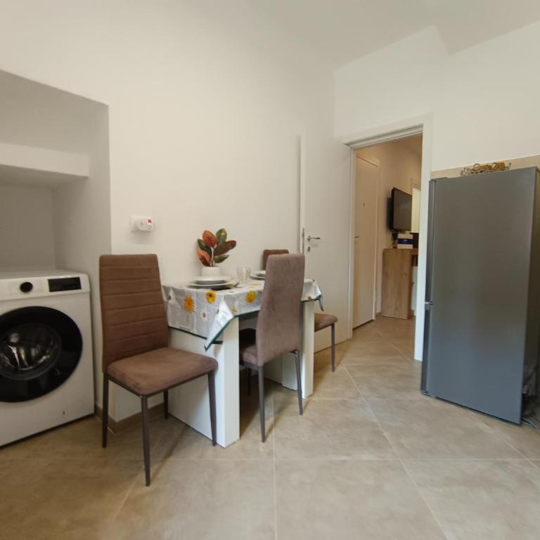 Antico Borgo Fornaci by Holiday World - Two-Bedroom Apartment - 15
