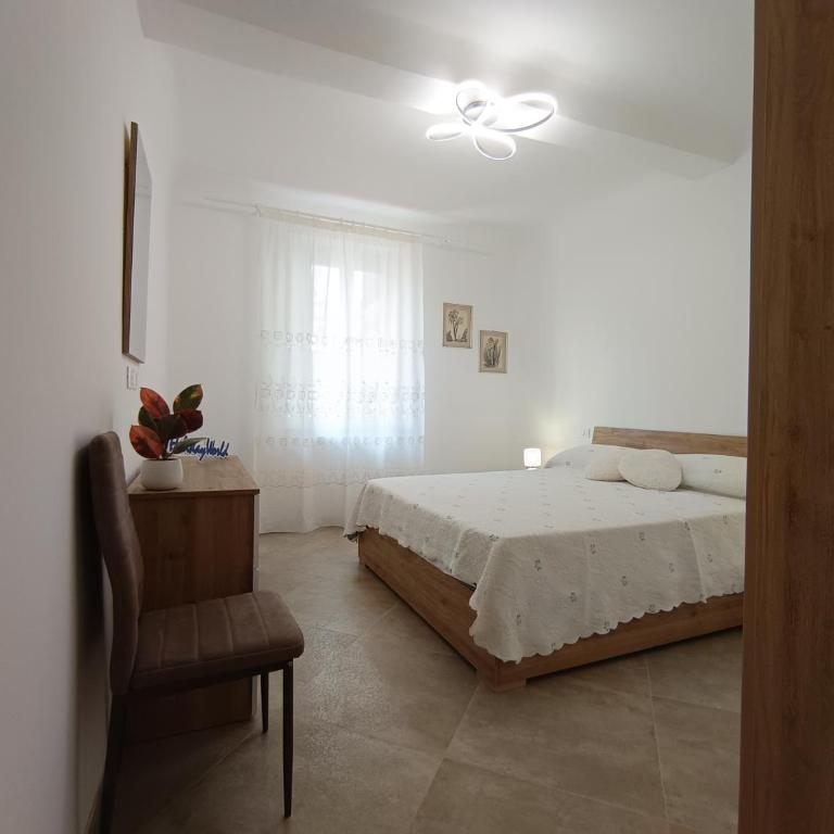 Antico Borgo Fornaci by Holiday World - Two-Bedroom Apartment - 7