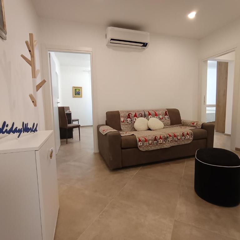 Antico Borgo Fornaci by Holiday World - Two-Bedroom Apartment - 11