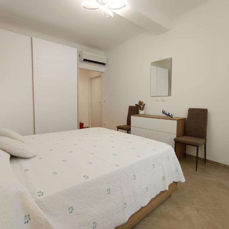 Antico Borgo Fornaci by Holiday World - Two-Bedroom Apartment - 6