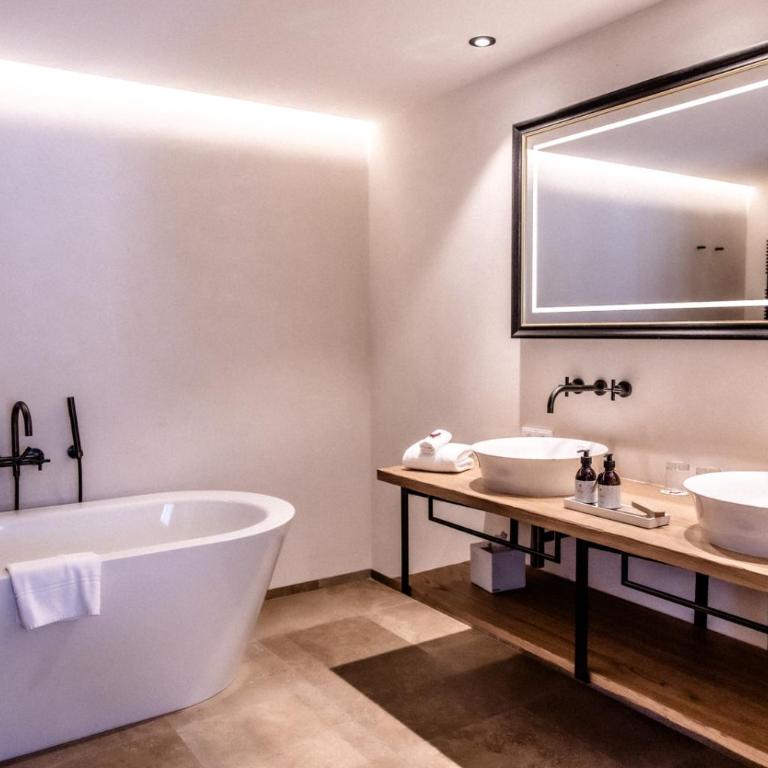 Kitzhof Mountain Design Resort, 4 Sterne Superior - Suite mit 1 Schlafzimmer - 2