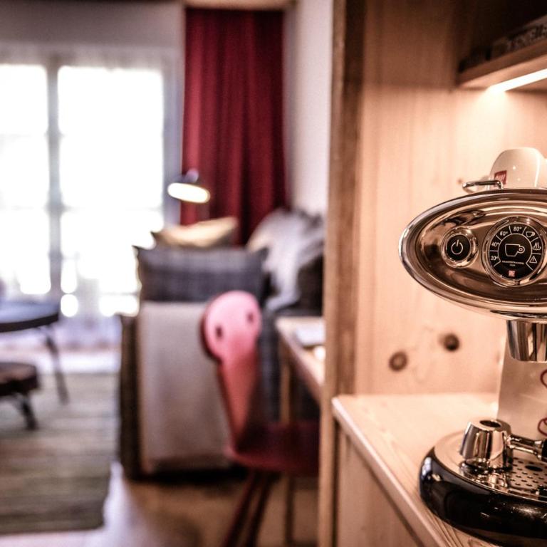 Kitzhof Mountain Design Resort, 4 Sterne Superior - Suite mit 1 Schlafzimmer - 4