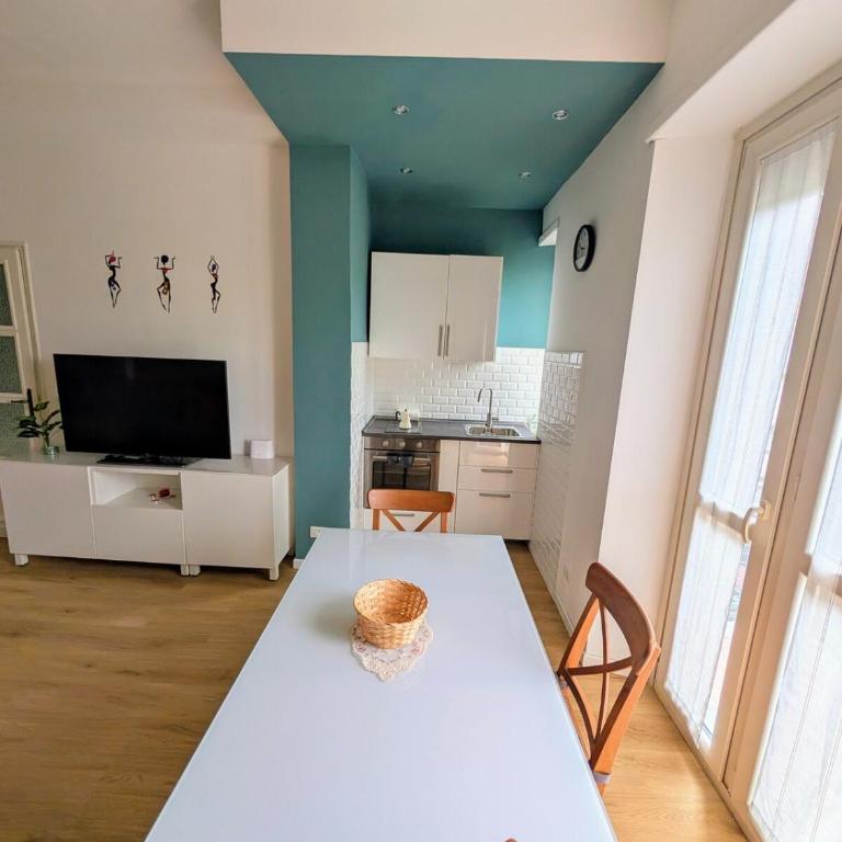Flat tranquillo vicino al centro con parcheggio gratuito - Appartamento con 1 Camera da Letto - 9