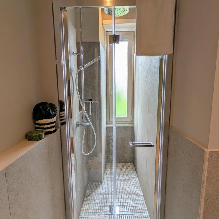 Flat tranquillo vicino al centro con parcheggio gratuito - Appartamento con 1 Camera da Letto - 13