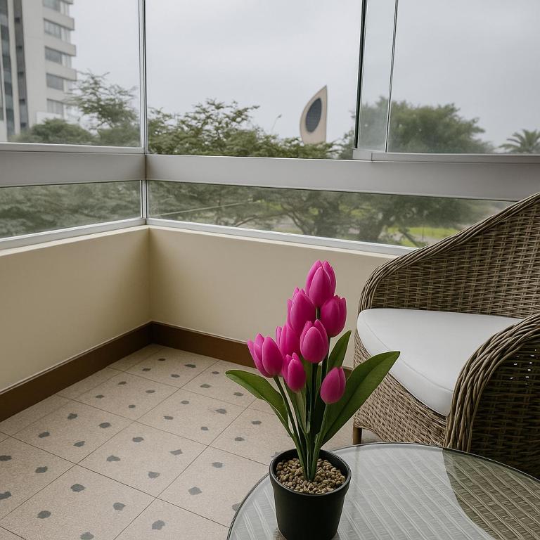 Bella vista al mar y Larcomar - Miraflores - Three-Bedroom Apartment - 27