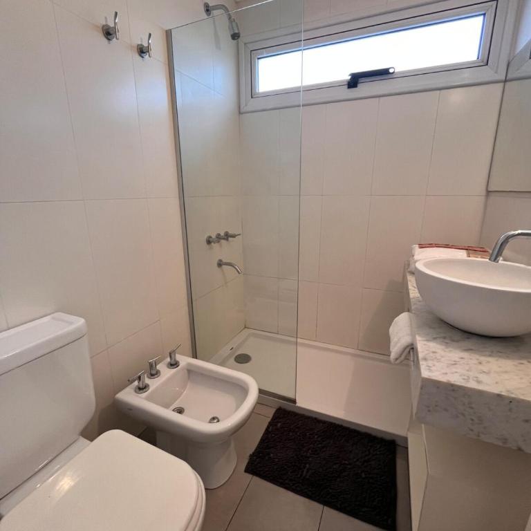 Amplio Departamento frente al Bosque - Apartamento de 2 dormitorios - 22