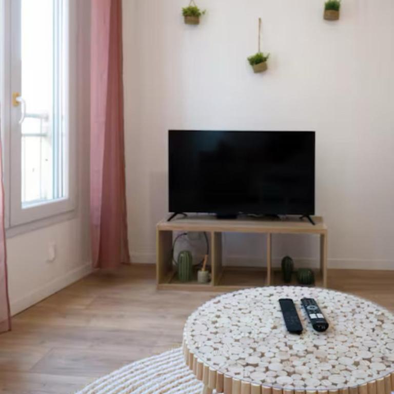 L'écrin rose, appartement coeur de ville de Bergerac - Apartment mit 1 Schlafzimmer - 3