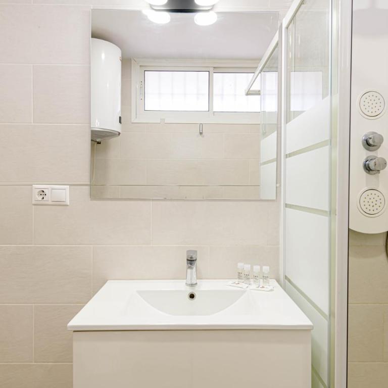 WintowinRentals Central apartment just 3 minutes from the beach in Fuengirola - Apartamento de 1 dormitorio - 47